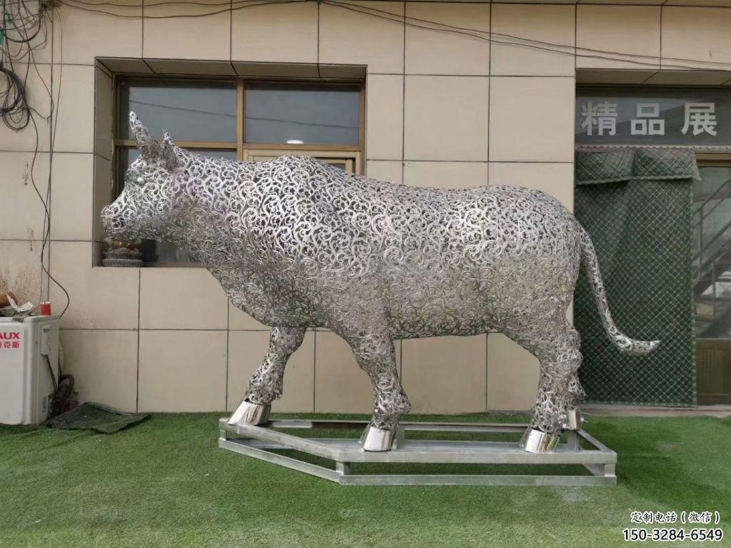 廣場小牛雕塑，動物擺件，仿古工藝