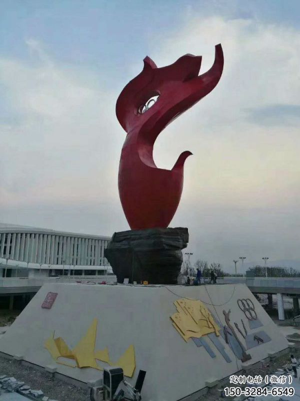 火炬雕塑供應(yīng)，花園小品，現(xiàn)代不銹鋼火炬雕塑展品