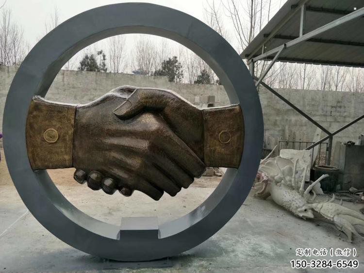 握手雕塑觀賞型，戶外擺放，不銹鋼握手雕塑廠家