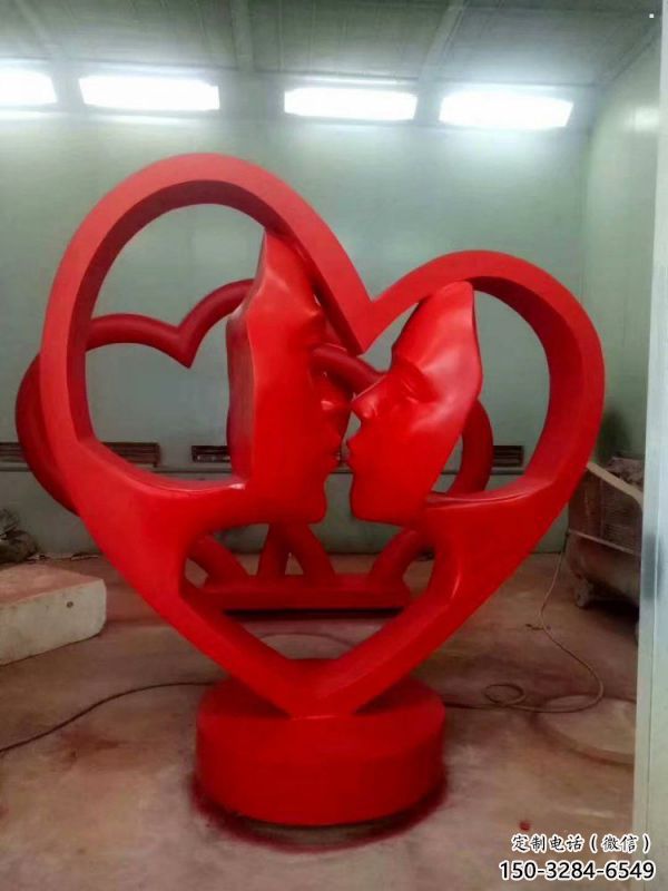 制造心形人物雕塑供需，鋼管組合，雕塑工程制作供應(yīng)