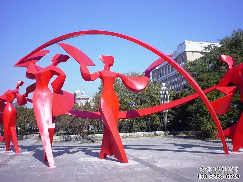 平?jīng)雠ぱ砀璧袼埽袼孜璧傅袼埽讳P鋼抽象音樂人雕塑