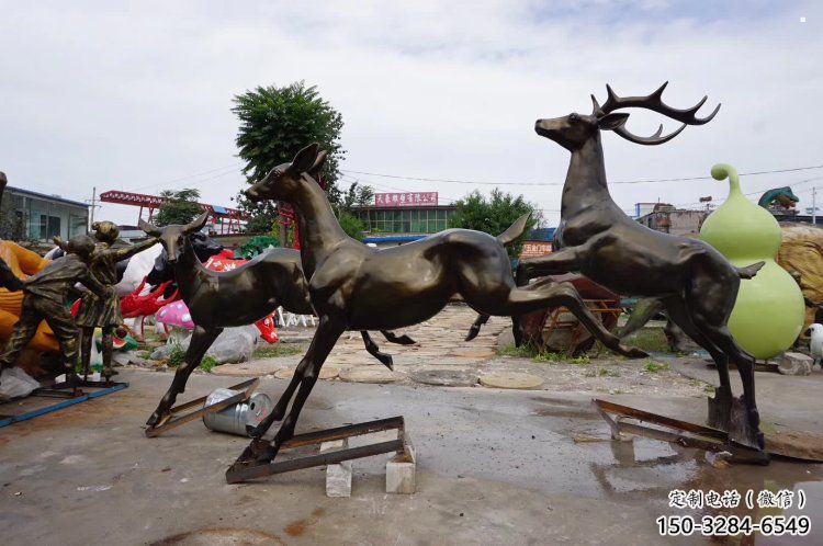 南通戶外小鹿批發，動物雕塑，梅花鹿銅雕塑供求