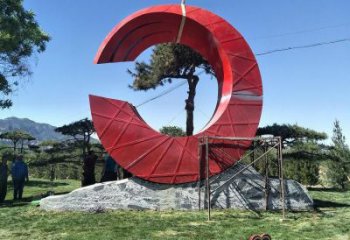 大同草地精神堡壘雕塑