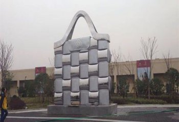 資陽景觀背包雕塑優選，陸地擺件，園林不銹鋼背包雕塑供應