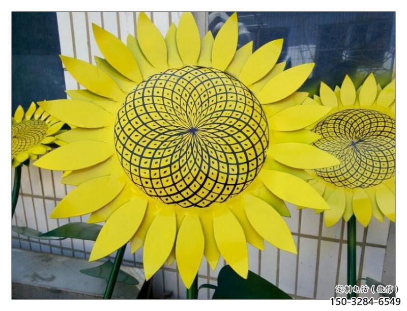 麗江抽象花籃雕塑展品，小區雕塑，葵花花籃雕塑工程制作精選